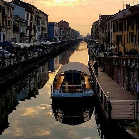 The Boheme Vintage Junior Suite ---- Cozy & Quiet & Comfortable With Private Bathroom & Fully Equipped Kitchenette & Cozy Balcony - Lift To 4Th Floor - Metro' Verde -Green Subway Porta Genova Milão Exterior foto